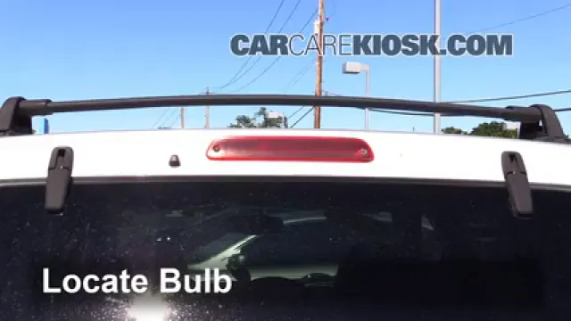 2005 Ford Escape Limited 3.0L V6 Luces Luz de freno central (reemplazar foco)